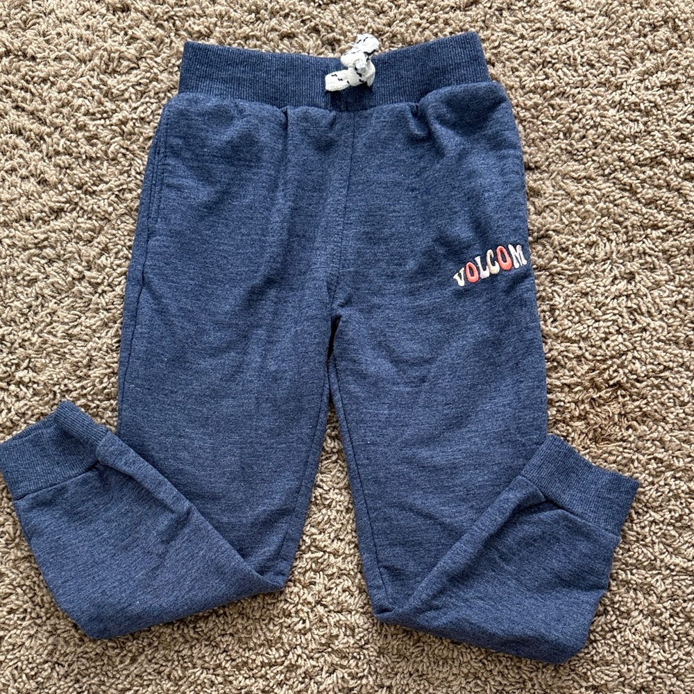 Volcom Kids Navy Set with Colorful Graphic - Picture 5 of 6